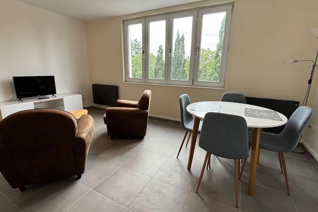 T2 Calme Et Lumineux Proche Gare Apartment Arras Exterior foto